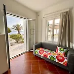 Fos Mykonos *