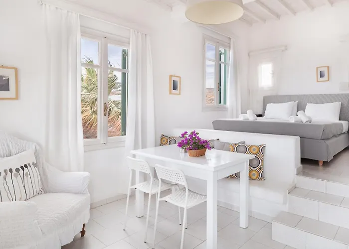 Fos Mykonos * Agios Ioannis Diakoftis