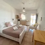 Fos Mykonos *