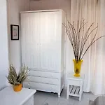 Fos Mykonos Agios Ioannis Diakoftis