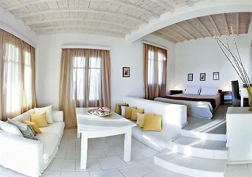 Fos Mykonos Agios Ioannis Diakoftis